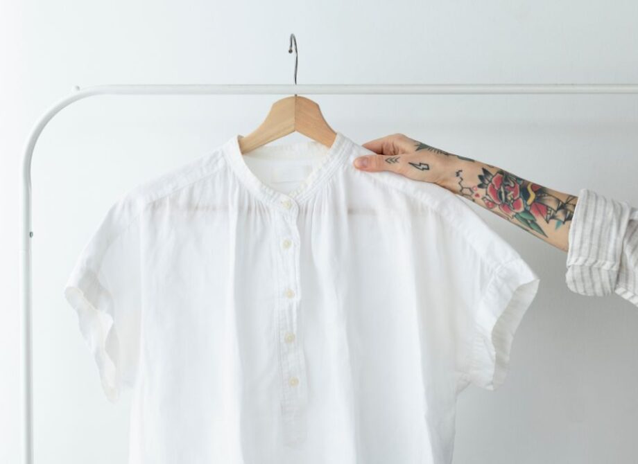 Jak dobrać odpowiednią bluzkę wizytową?