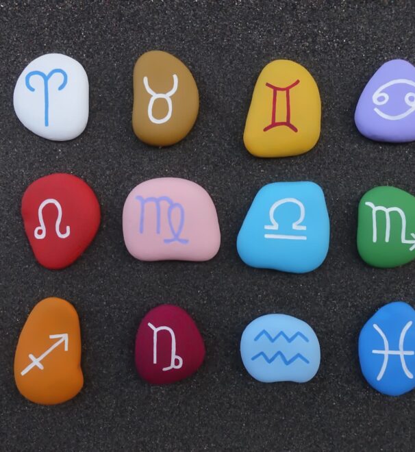 Jaki kamień do znaku zodiaku? Przewodnik po kamieniach naturalnych